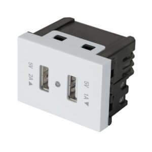 47057 - Toma con 2 puertos USB, 1.5 módulos, línea Española, blanco