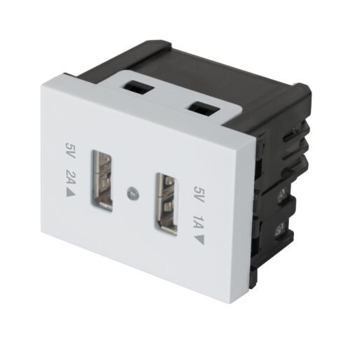 47057 - Toma con 2 puertos USB, 1.5 módulos, línea Española, blanco