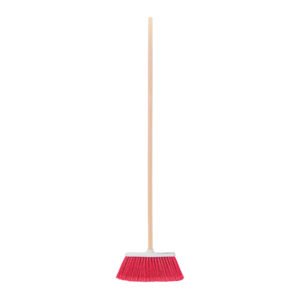 57054 - Escoba mediana tipo cepillo, cerdas de PVC, bastón de madera