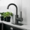 467644 46764 - Monomando corto para lavabo, negro mate, Foset Tubig